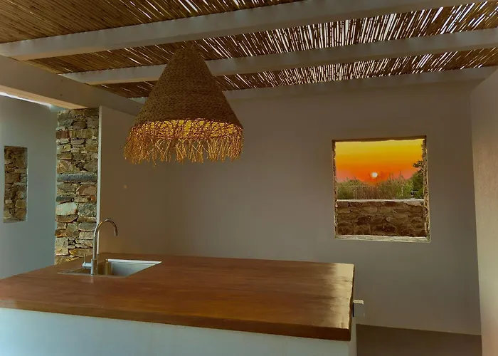 Farous Seaside Sunset Villa