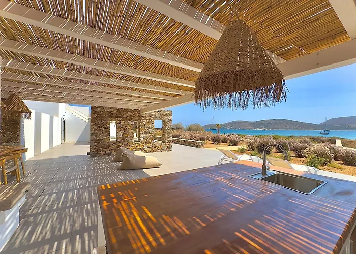 Farous Seaside Sunset Villa